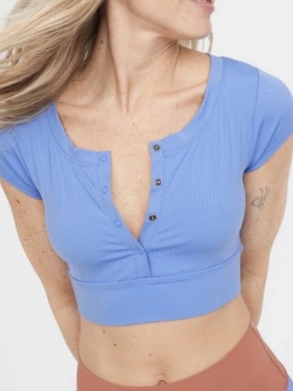 Aerie Offline Real Me Henley Crop Top Snap Button Stretchy Light Blue Small